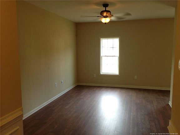 5th image of 113 Sherman Ct