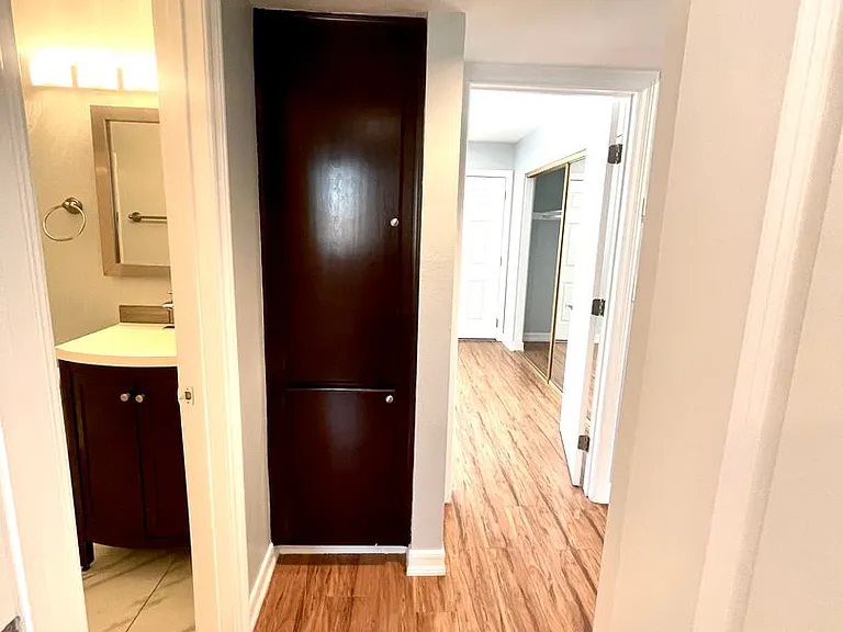 1029 Mira Mar Ave — Photo 13