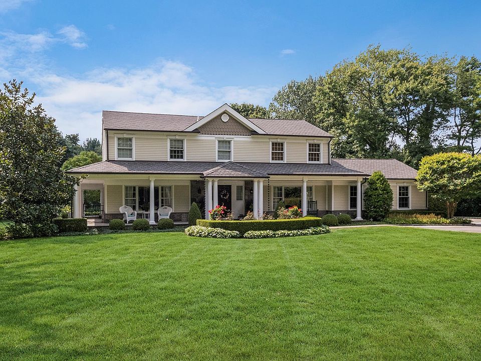 1st image of 11 Maria Ln
