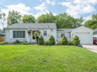 925 W 3rd St S, Newton, IA 50208