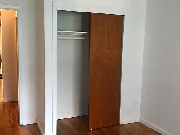 2nd image of 14474 37th Ave #1