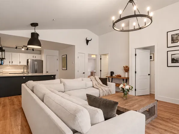 303 Pelican Cir, Breckenridge, CO