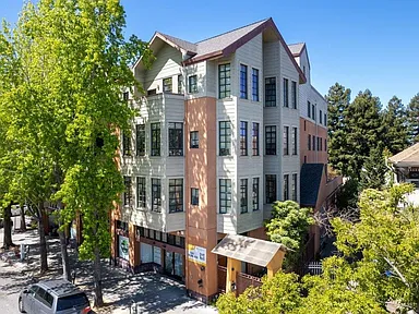 Telegraph Bays - 2Bed/2Bath - 4th Floor