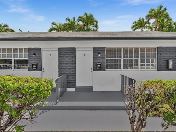 740 84th St, Miami Beach, FL 33141