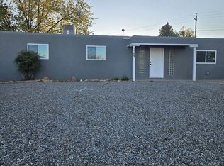 3709 Highland View Dr, Farmington, NM 87402