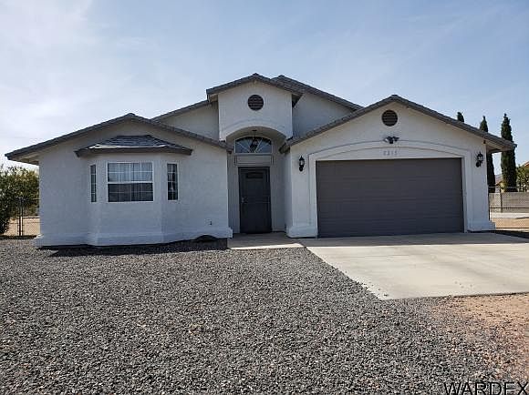 1st image of 2215 Broudy Dr