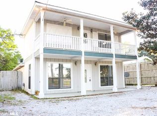 707 E Canal Dr, Gulf Shores, AL 36542