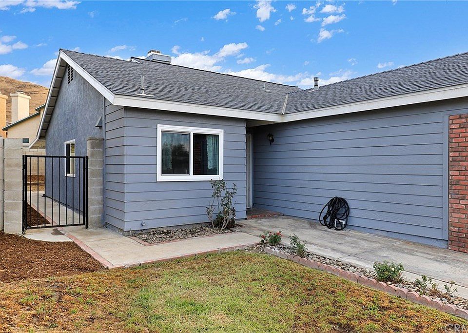 1st image of 14243 Long View Dr