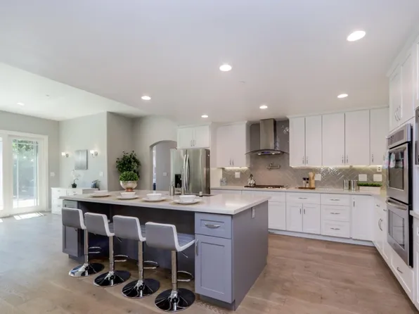 52 Murray Ct, Redwood City, CA 94061