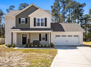 211 Buckeye Ct N, Jacksonville, NC 28540