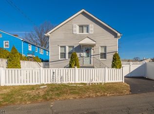 510 E Baltimore Ave, Linden, NJ 07036