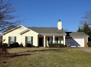 332 Lokeys Ridge Rd, Bethlehem, GA 30620