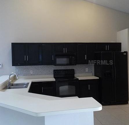 4th image of 5501 Red Bone Ln