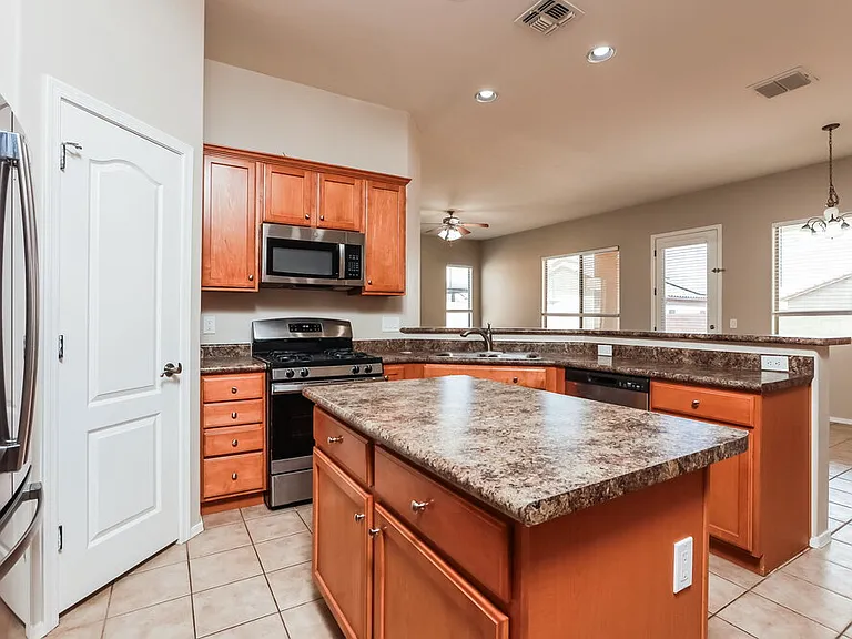 6498 W Castle Pines Way — Photo 7