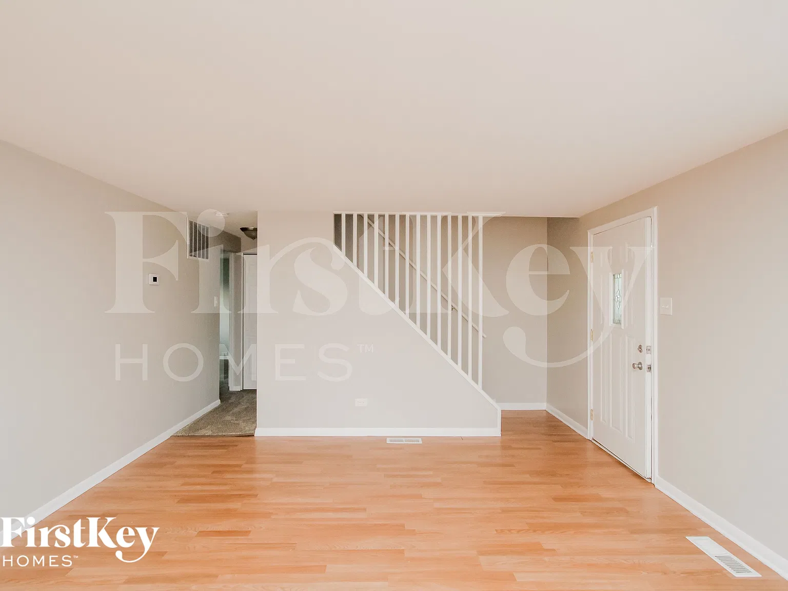 4 bed, 2.0 bath, 1539 sqft, $3,020 — Photo 3
