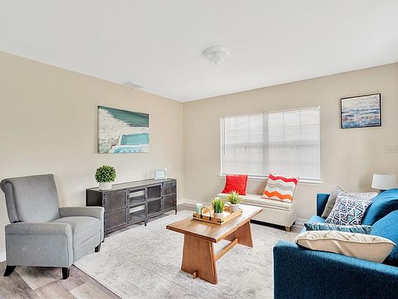 4th image of 4011 Fawn Cir