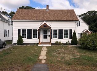 18 Cliff St, Rockland, MA 02370