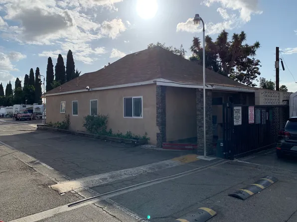 Liberty Travel Park, 2760 W Lincoln Ave #64d8de253, Anaheim, CA 92801