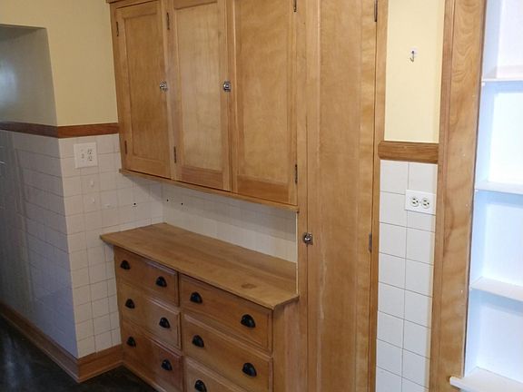 5th image of 1439 W Edgewater Ave APT 3