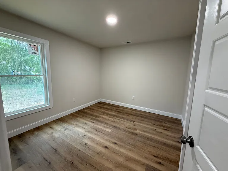 30 Broad Vista Blvd — Photo 9