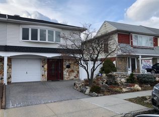 16-30 157th St FLOOR 1, Whitestone, NY 11357