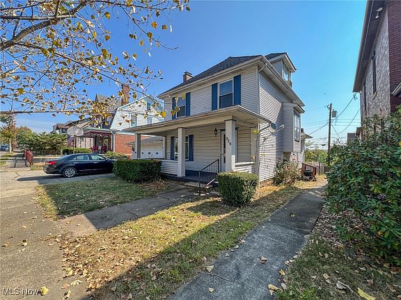4th image of 326 Reserve Ave