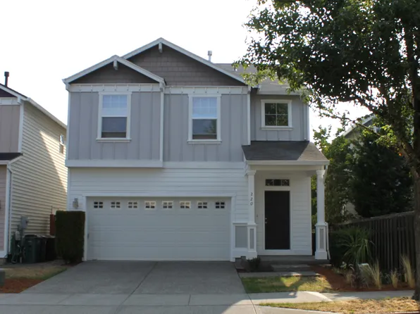 220 NE 57th Ave, Hillsboro, OR 97124