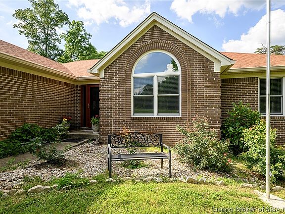 2nd image of 3221 Cummins Road