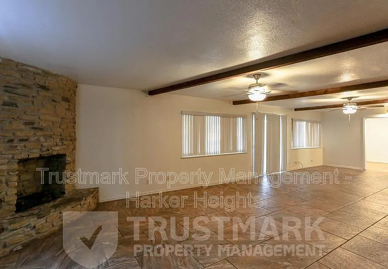 101 Highland Oaks Dr #HIGH101 — Photo 10