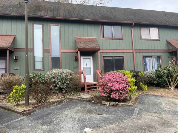 3883 Loblolly Dr, Clarkston, GA 30021