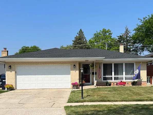 2844 Buckingham Ave, Westchester, IL 60154