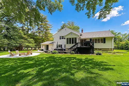15 Eckerson Rd Photo 1