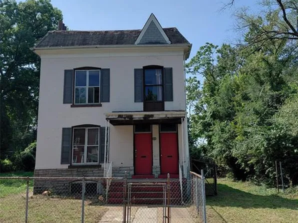 6032 Suburban Ave, Saint Louis, MO 63112