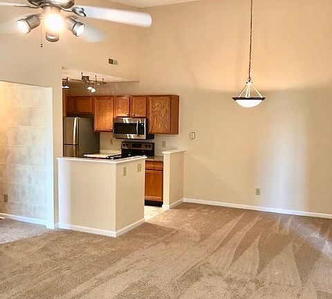 5th image of 10608 Christa Ct Unit 10