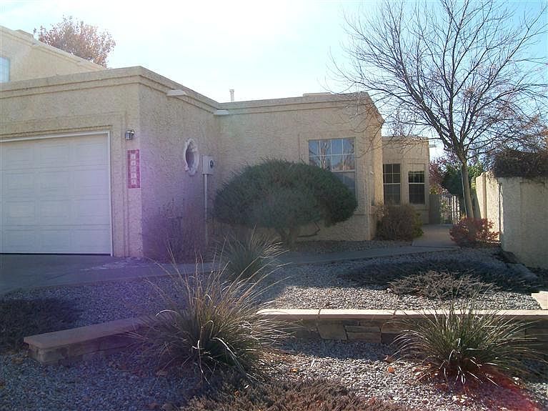 1st image of 11044 Malaguena Ln NE
