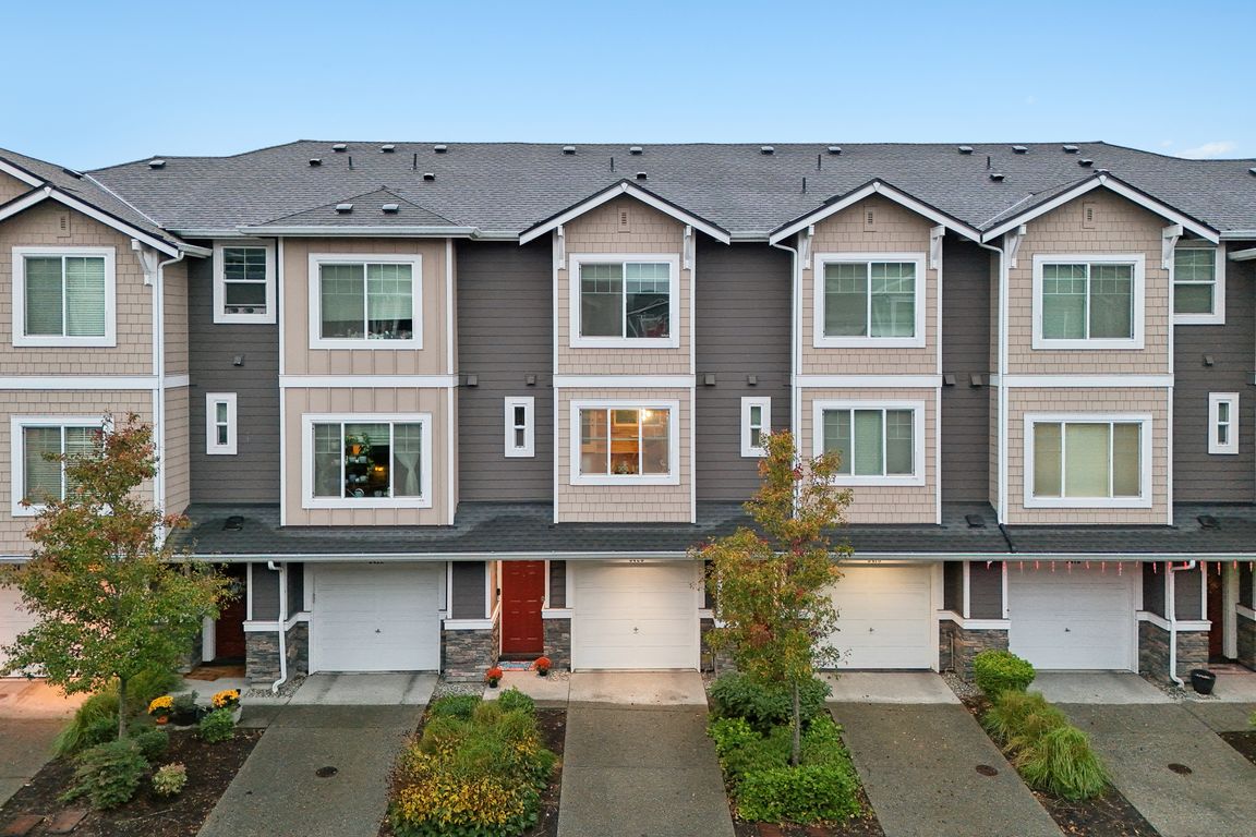 30th Dr-S0411-032.jpg