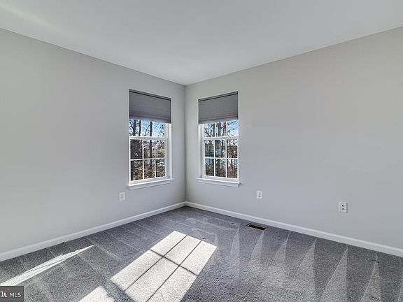 5th image of 5141 Royal Birkdale Ave