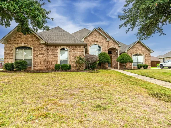 3415 Darnell Dr, Paris, TX 75462