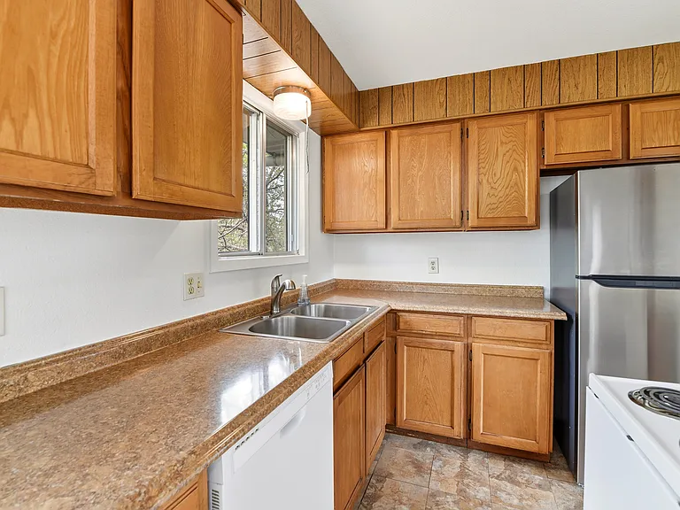 12125 W 8th Ave — Photo 12