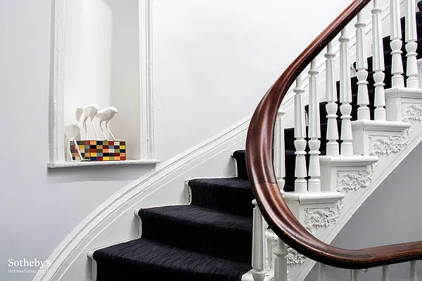 Sold by Sotheby's International Realty | media 5