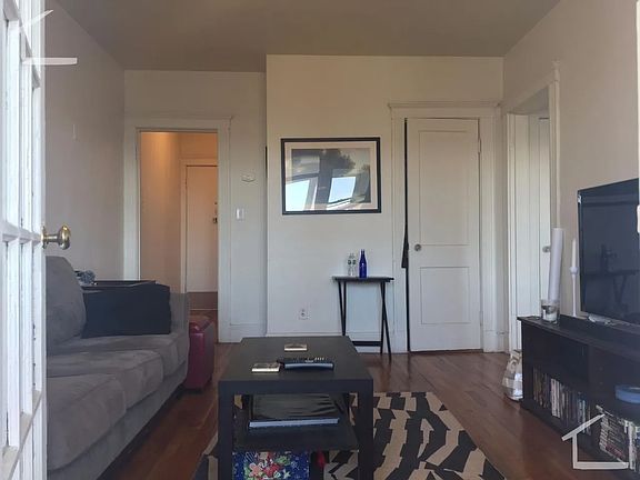 2nd image of 1626 Commonwealth Ave APT 28