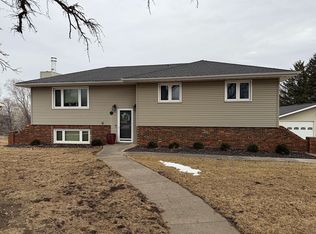 2406 Frontier Rd, Denison, IA 51442
