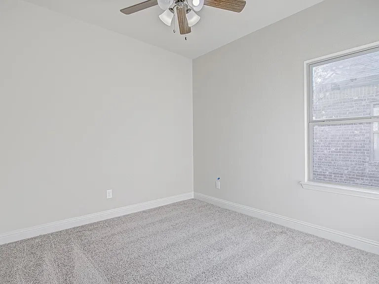 7819 Cypress Dr — Photo 7