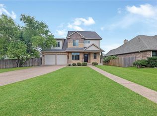 2136 Rockcliffe Loop, College Station, TX 77845