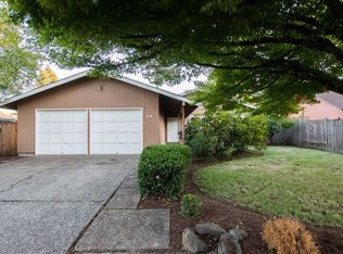 50 Lynnbrook Dr, Eugene, OR 97404