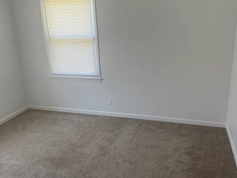 4742A Trenton Dr — Photo 7