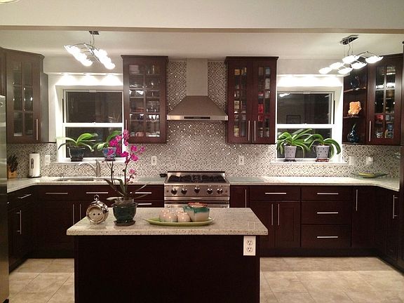 4th image of 155 Bay 32 St #3