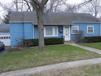 3910 W Oak Ave, McHenry, IL, 60050