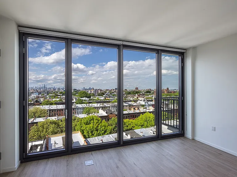 12 Halsey St #Penthouse 127 — Photo 6