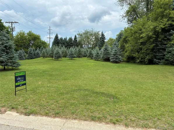 0 Amber Glen Dr, Howell, MI 48843